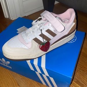 New adidas forum low